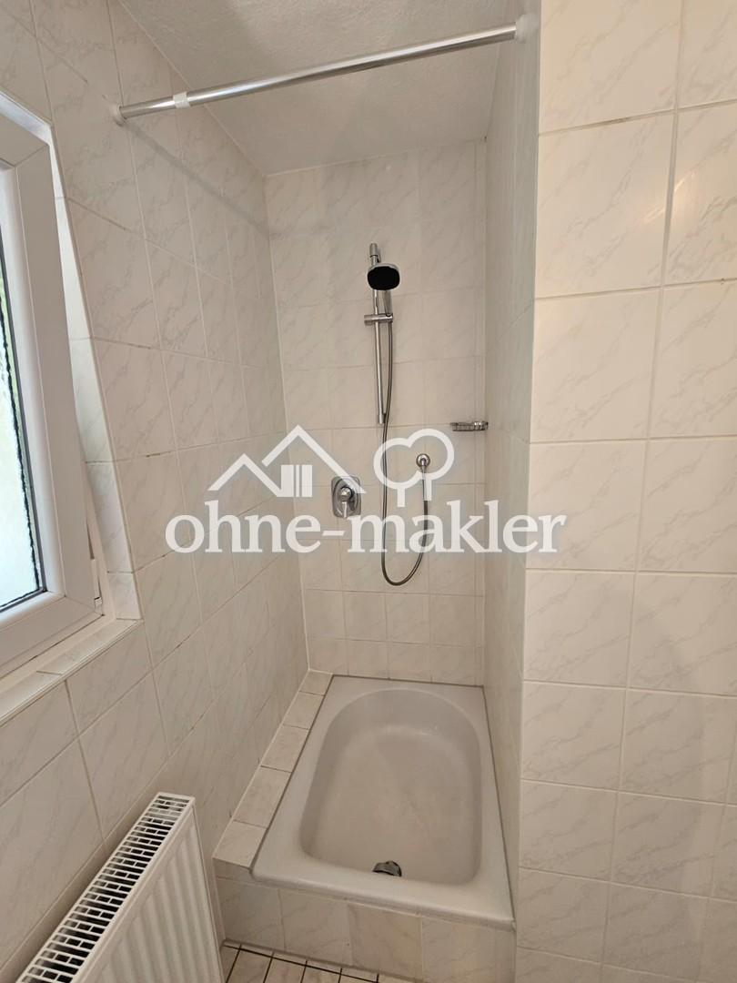 Renovierte, zentralgelegene 1-Zi. Whg. mit Balkon und Alpensicht - Photo 4