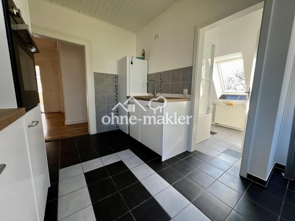 5 Zi. mit Kirchturmblick & EBK/Stellplatz/Gäste WC/Garten - Photo 1