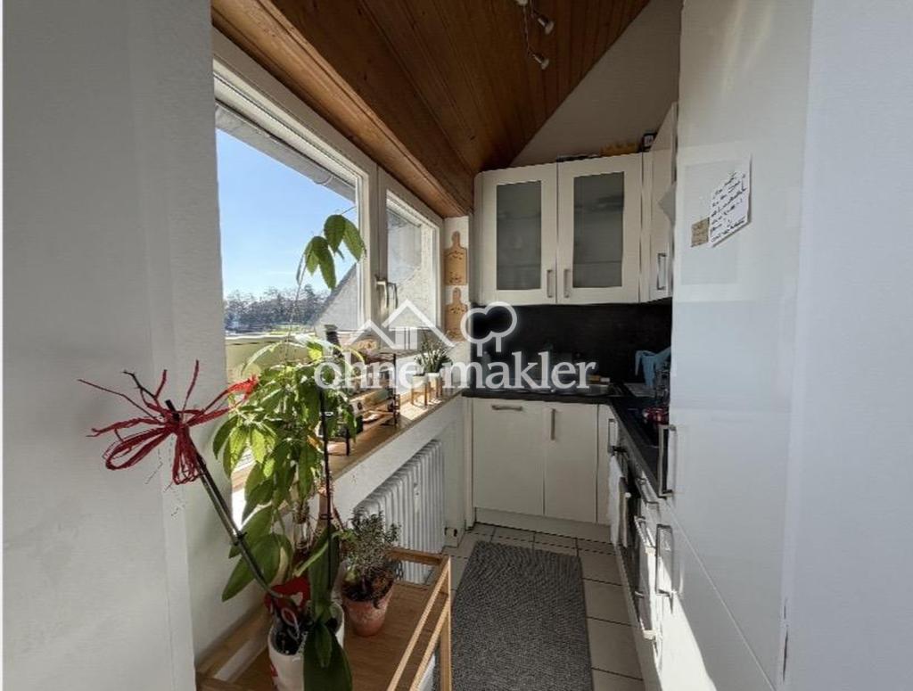 Schöne 2-Zimmer Maisonetten-Wohnung mit Einbauküche, Balkon und Tiefgaragenstellplatz - Photo 5