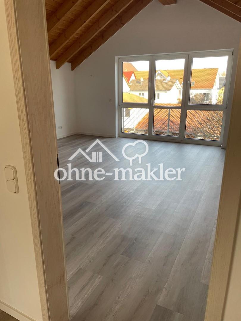 Helle 3-Zimmerwohung Dachgeschoss in attraktiver Lage - Photo 3