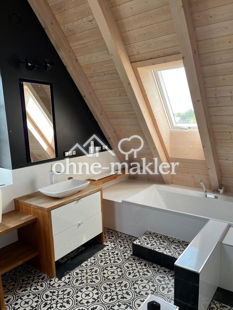 5-Zimmer Penthouse-Wohnung mit Dachterrasse am Stadtpark (WG tauglich) - Photo 5