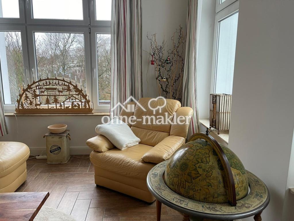 Möblierte 3 Raum Altbauwohnung mit Seeblick/Furnished Apartment with Lake View in Berlin-Pankow - Foto 2