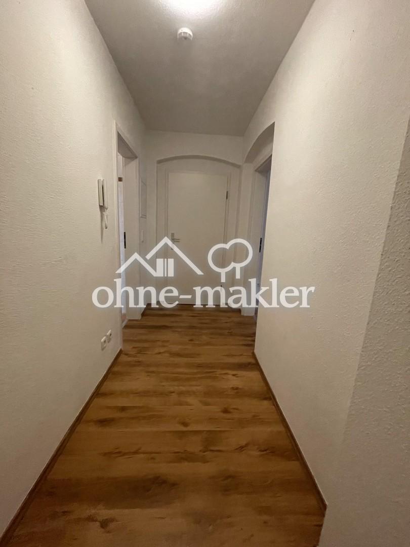 Sehr schöne gemütliche 1-Raum Wohnung mit moderner Einbauküche - Photo 1