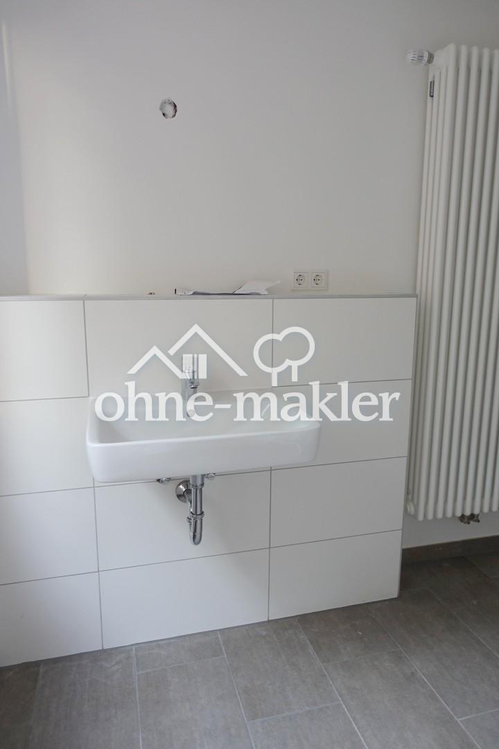 Frisch sanierte, helle 2 Zimmerwohnung im 1. OG. Nah am Kirdorfer Feld. Heizen mit Wärmepumpe! - Foto 1