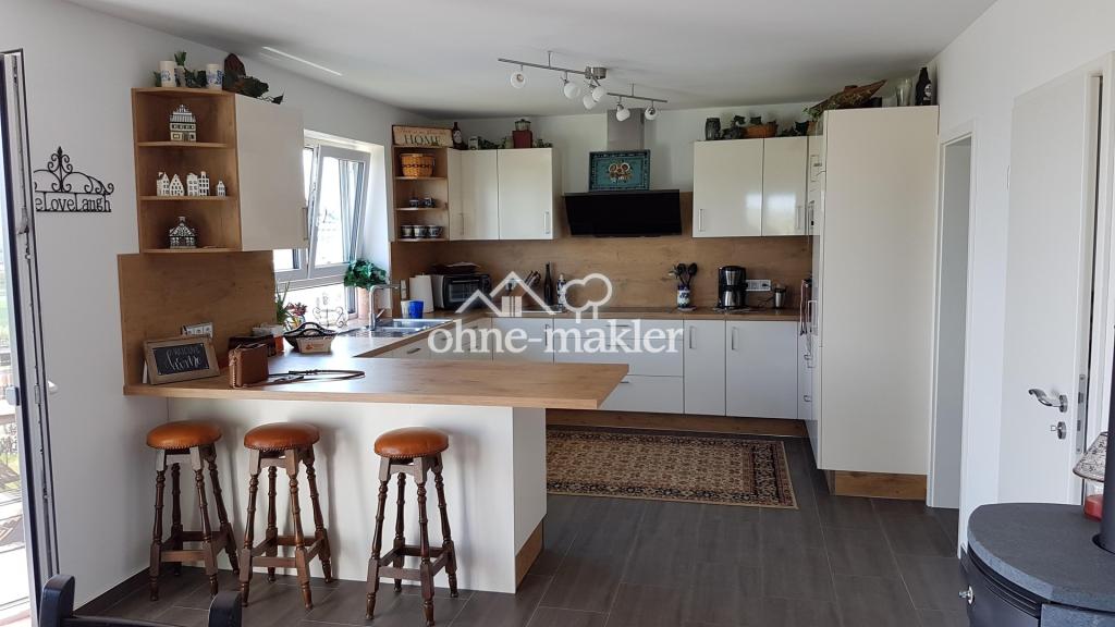 Exklusive Doppelhaushälfte in Essenheim – Wohnen auf höchstem Niveau mit Weitblick - Photo 5