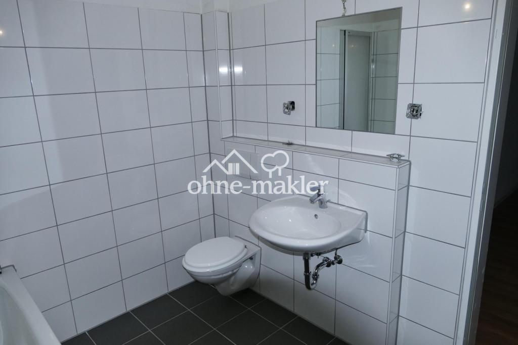 Dachgeschosswohnung mit Weitblick - Photo 5