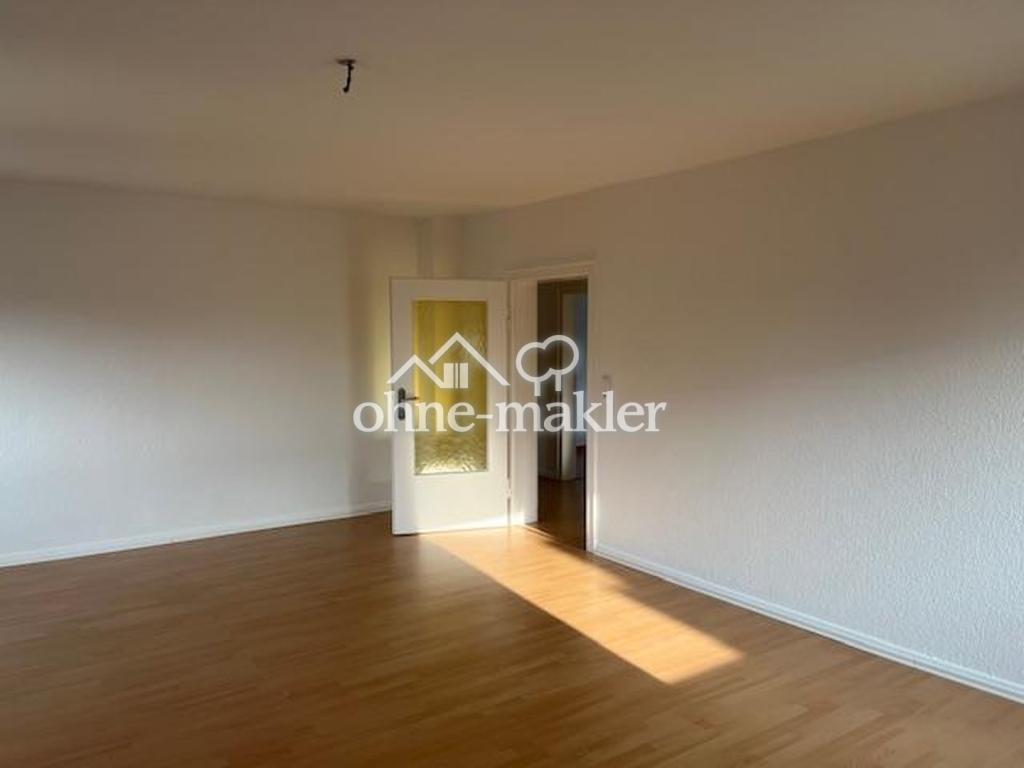 Lichtdurchflutete charmante 3 Zi-DG-Whg. renoviert-in bester grüner Lage - - Foto 1