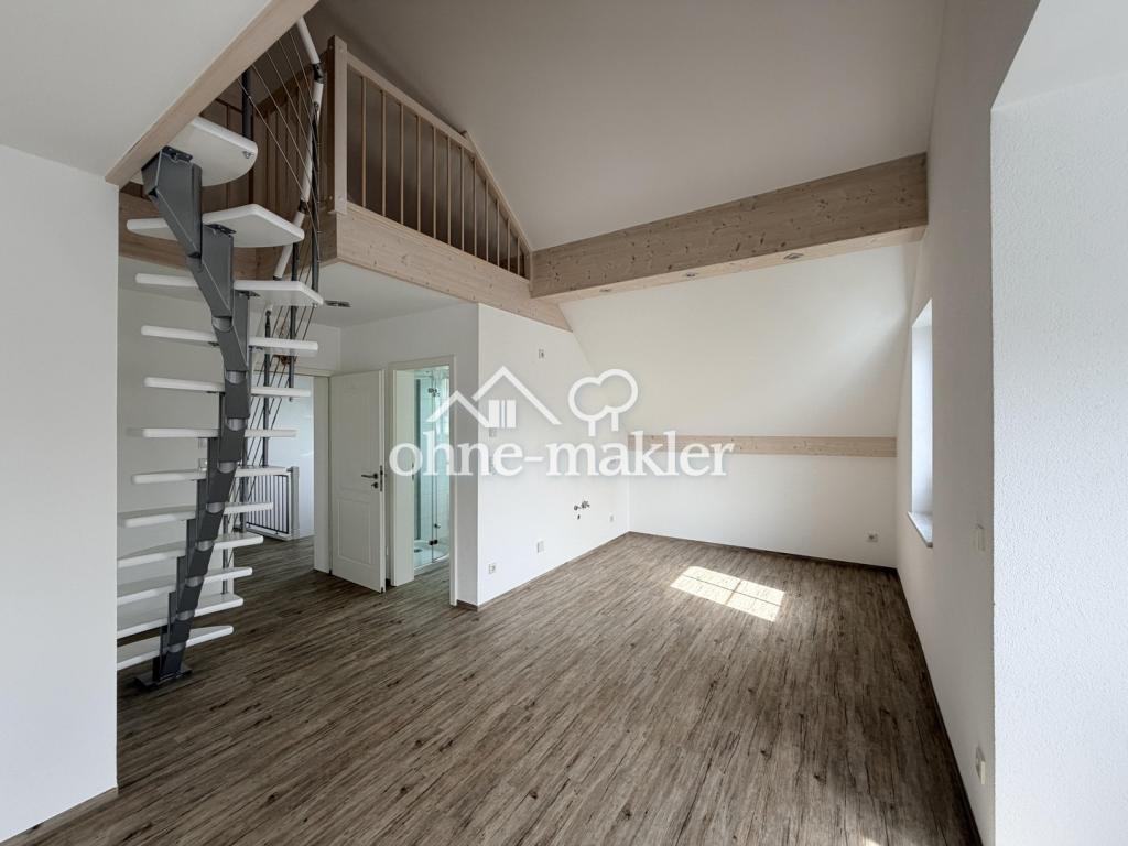 Weite Räume, klare Linien, viel Licht – großzügige Galeriewohnung mit Stil auf 150 m² - Photo 2
