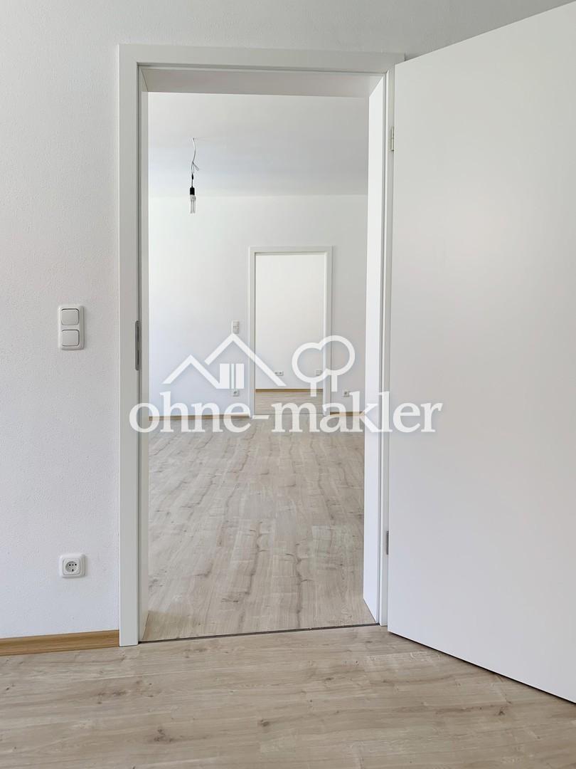 Schöne renovierte 3-Zimmer Altbauwohnung in Straubing (Kernstadt) - Photo 2