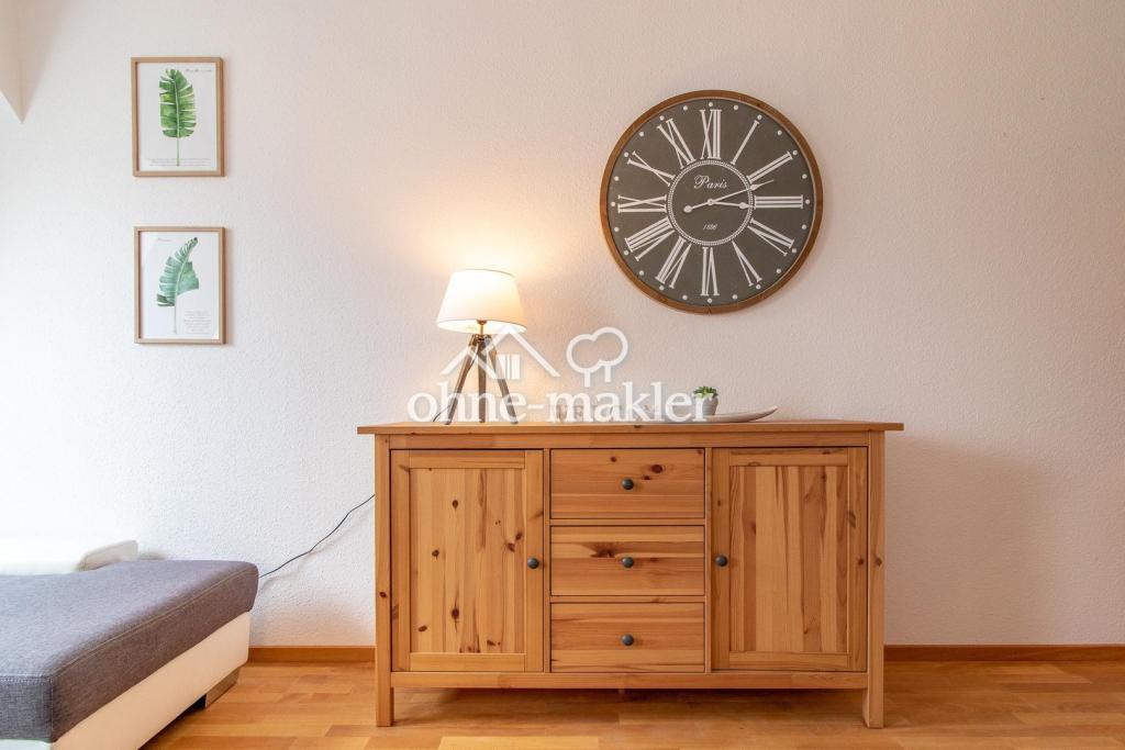 ab 17.08.: sehr schöne, voll möblierte 2-Zi DG-Whg, Luxus- EBK, Balkon - Foto 1