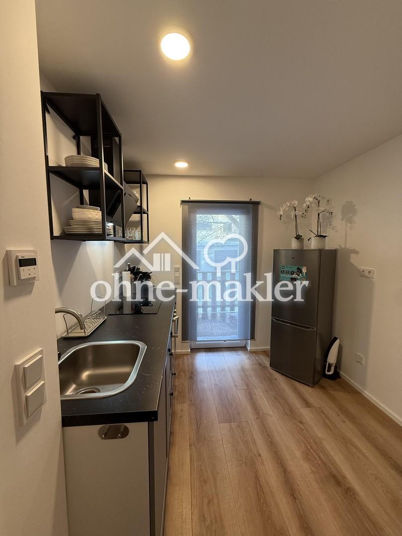 Liebevoll möblierte, sanierte 1-Zimmer-Wohnung mit großem Balkon - Photo 5