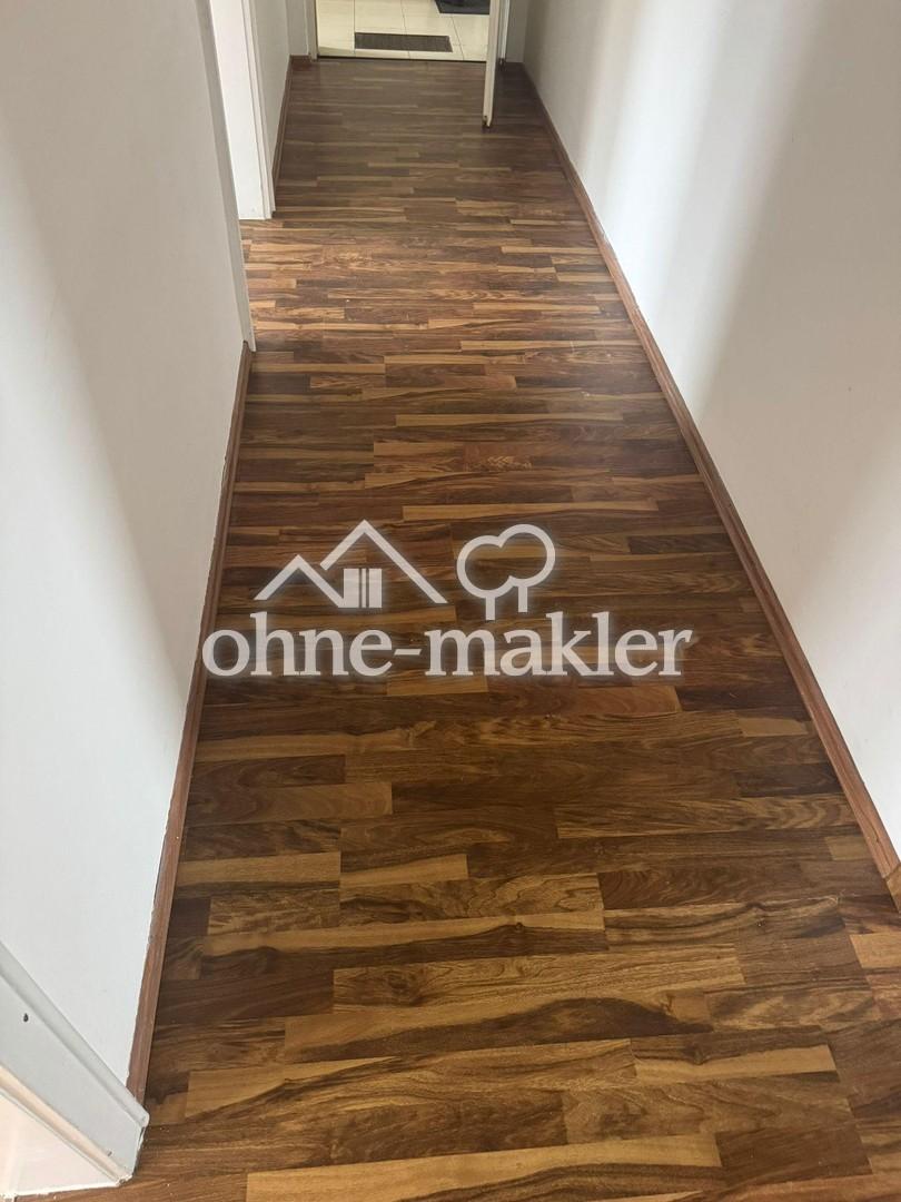 3- Zimmer-Hochparterre- Wohnung mit Einbauküche, Gemeinschaftsgarten und PKW Stellplatz - Foto 5