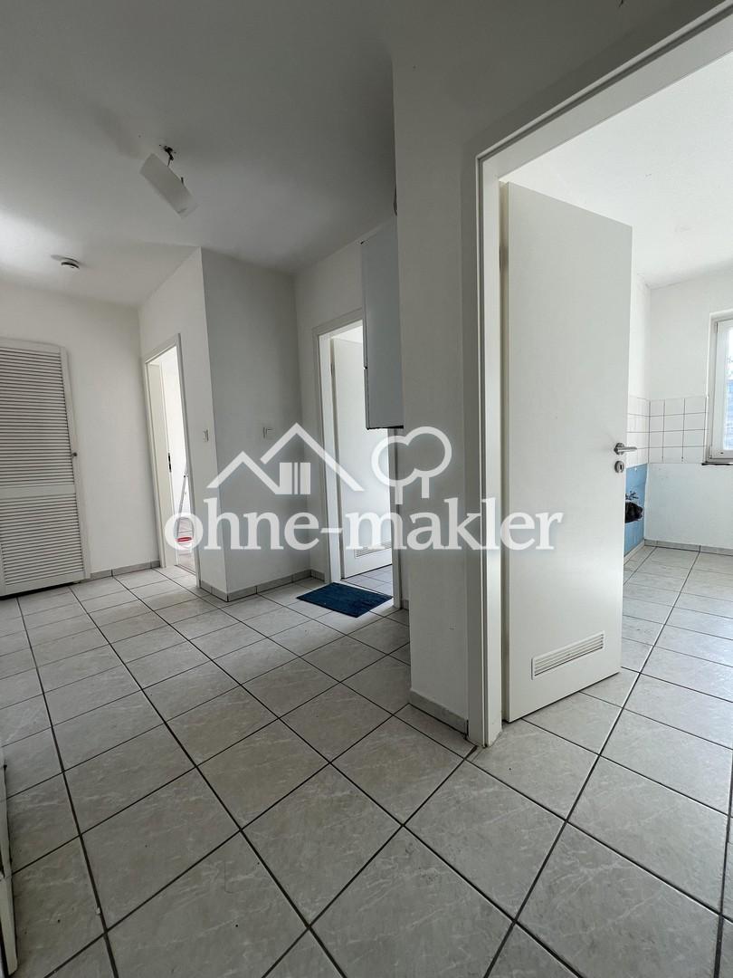 Schöne 1 Zimmer Wohnung mit Balkon - Ab sofort - Photo 2