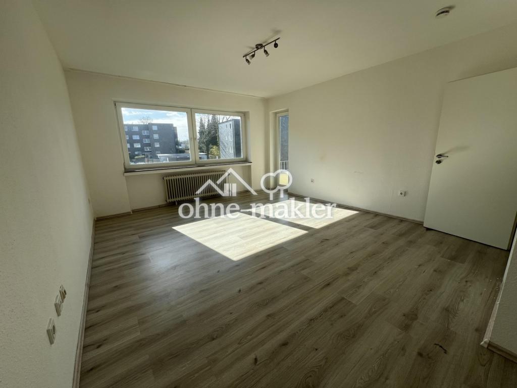 Schöne 1 Zimmer Wohnung mit Balkon - Ab sofort - Photo 1