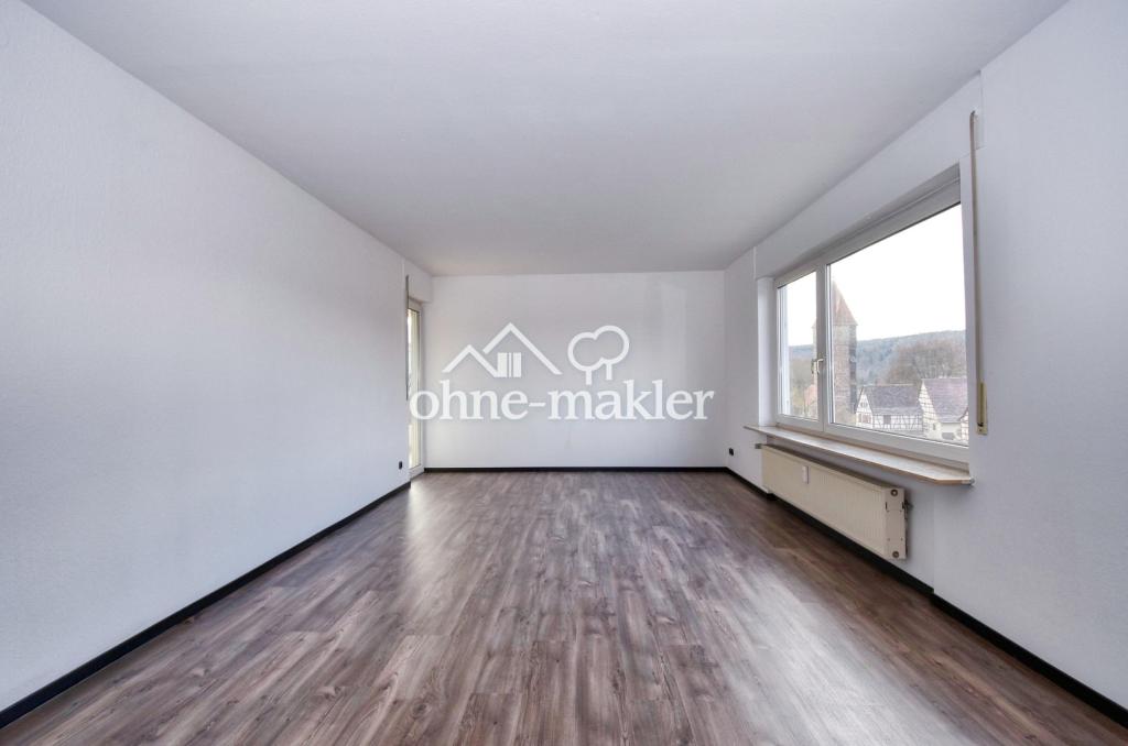 2 Zimmer Wohnung mit EBK und Balkon in Weil der Stadt - Photo 1