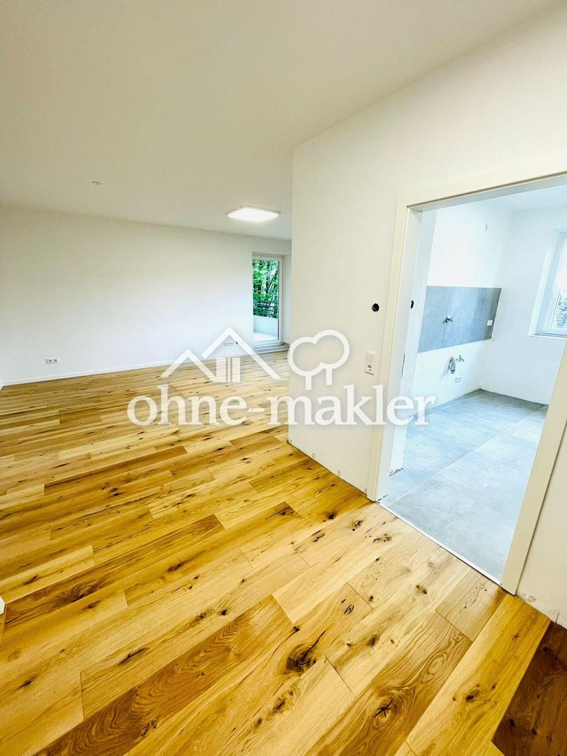 Frisch renovierte 2-Zimmer Wohnung mit Balkon - Foto 1
