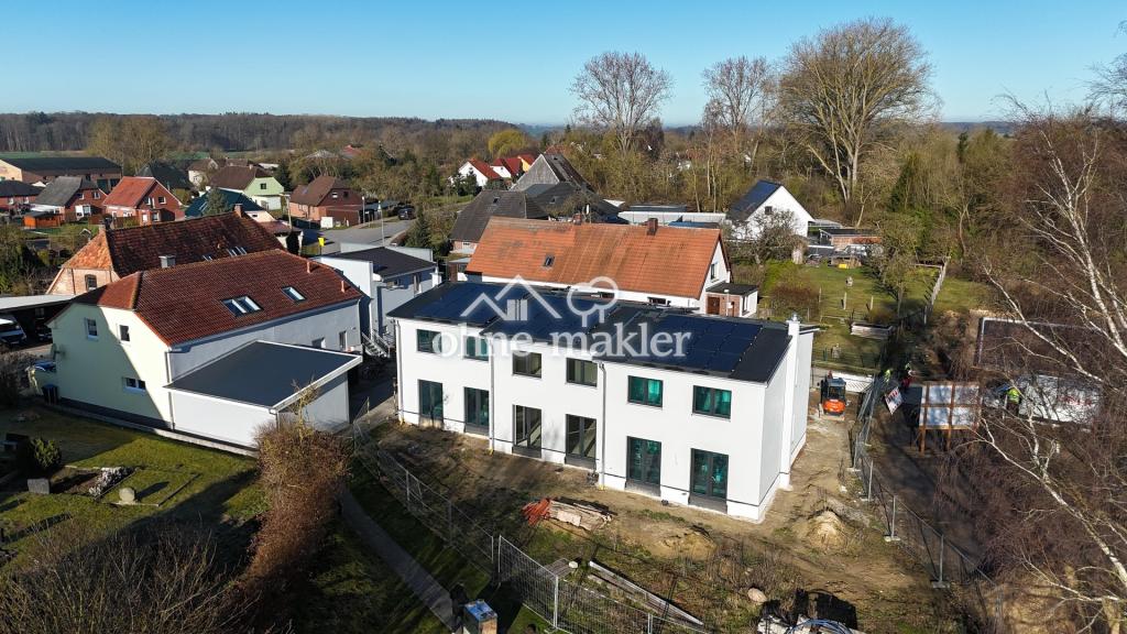 Neubau Erstvermietung: Reihenhaus 15 Minuten bis Rostock – ruhiges Wohnen bei Satow! - Photo 4