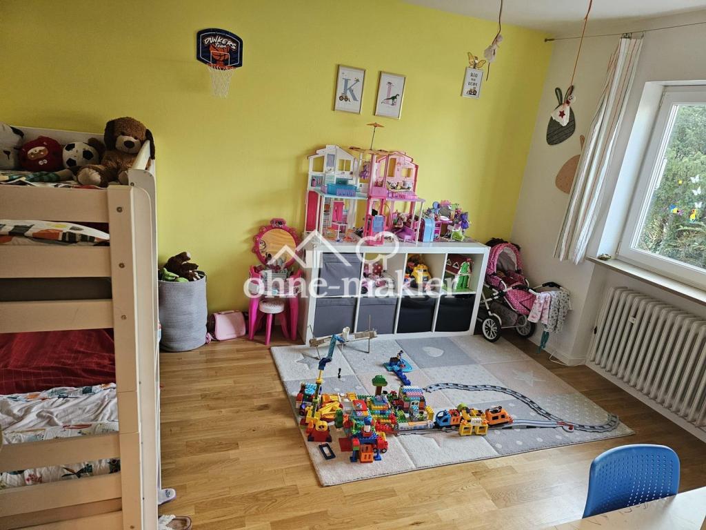 Schön renoviertes Reienhaus in familienfreundlicher Lage - Photo 3