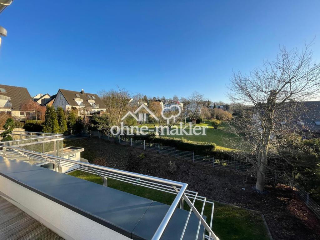 Exklusive Penthouse-Maisonettewohnung mit Dachterrasse in Bestlage von Dortmund-Kirchhörde - Photo 2