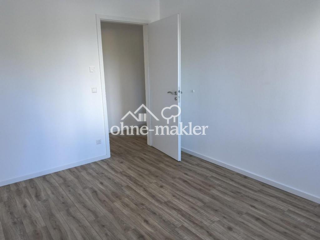 3 Zi.Whg. mit EBK und Terrasse am Rande des Dorfkerns Alt Marzahn - Photo 2
