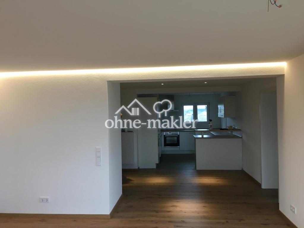 5 ZKB Penthouse-Wohnung mit EBK, Garage + großer Dachterrasse ab 1.5.2026 zu vermieten - Photo 2