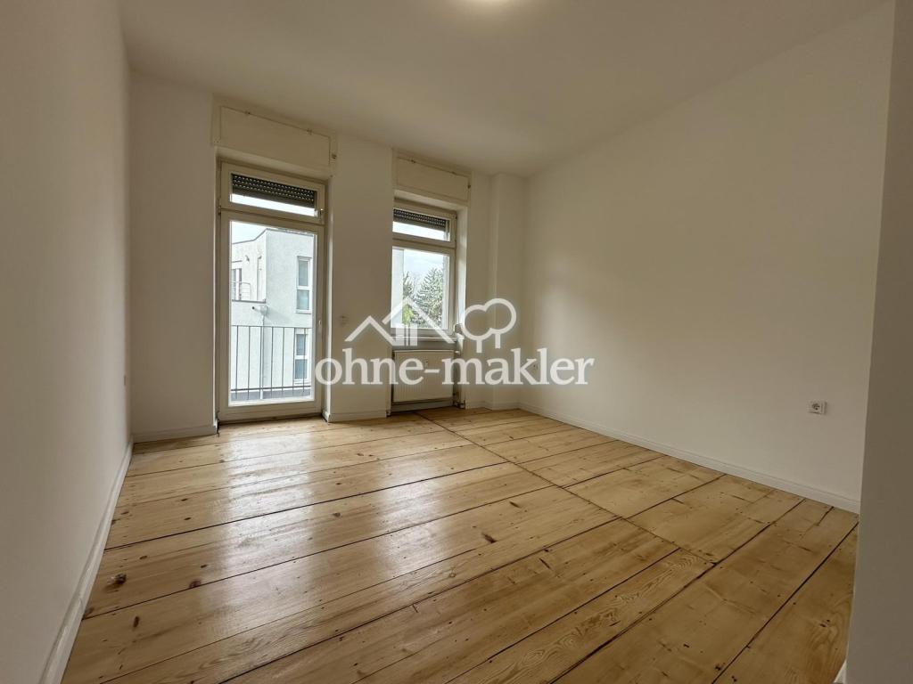 Charmante, kernsanierte Altbauwohnung mit zwei Balkonen im Offenbacher Westend - Photo 1