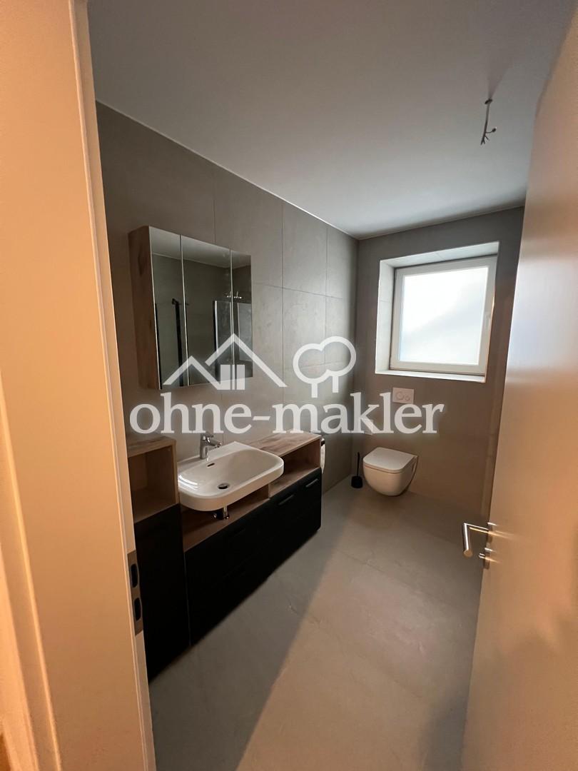 Erstbezug: Moderne 2-Zimmer-Wohnung mit Balkon in Walldürn - Photo 2