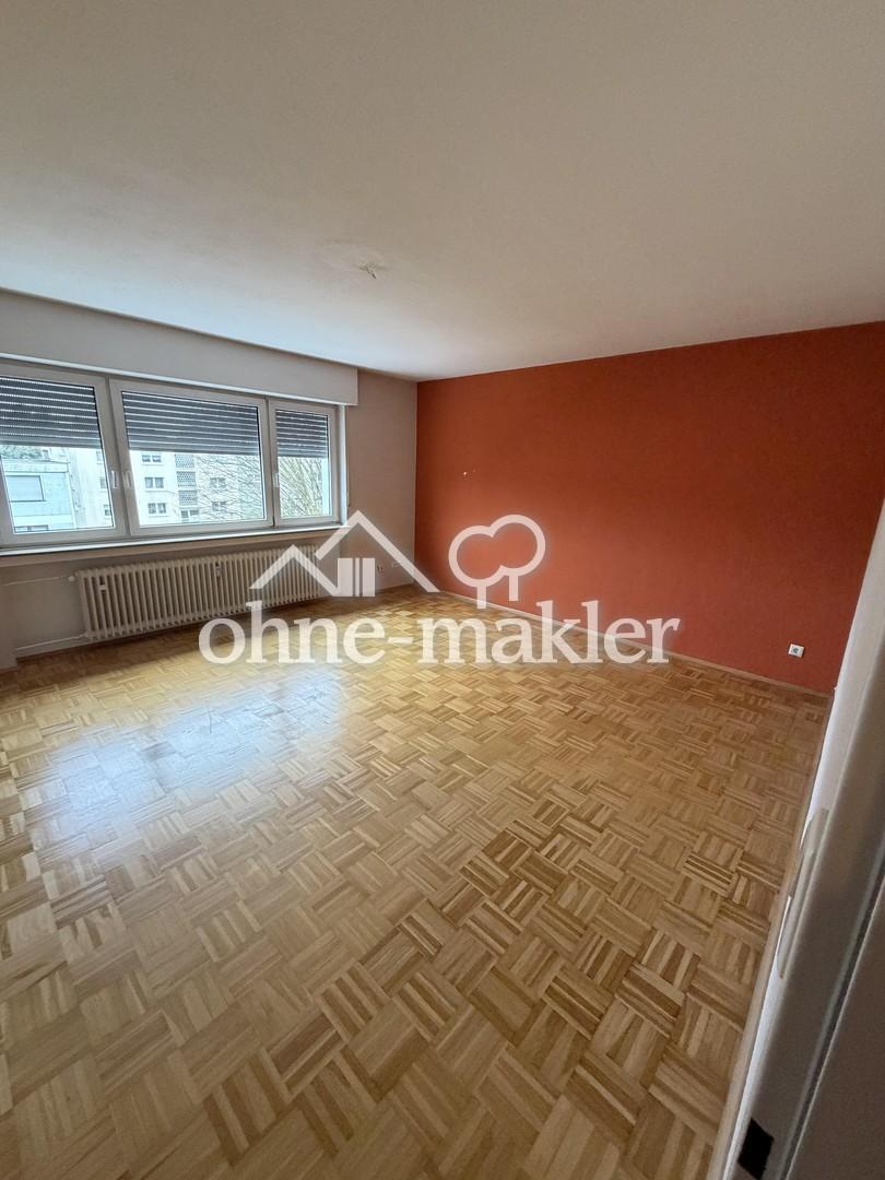 Schöne gepflegte helle Wohnung im 3 Obergeschoss - Photo 2