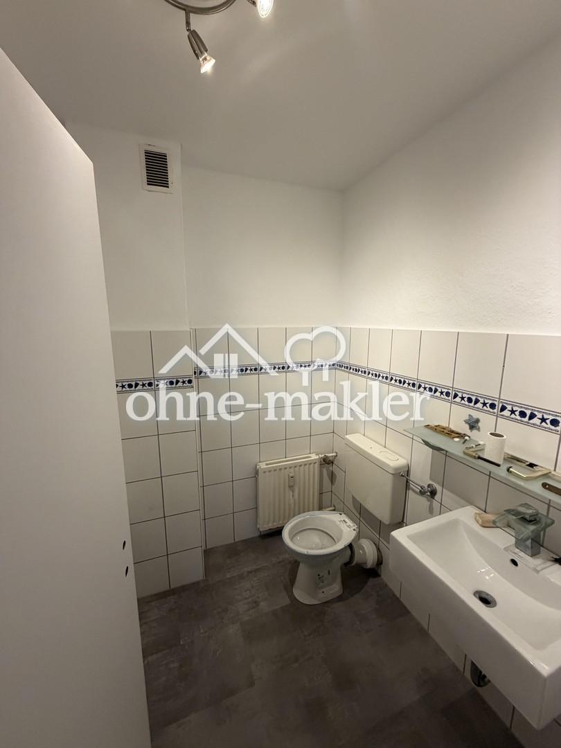 Schöne gepflegte helle Wohnung im 2.Obergeschoss - Photo 3