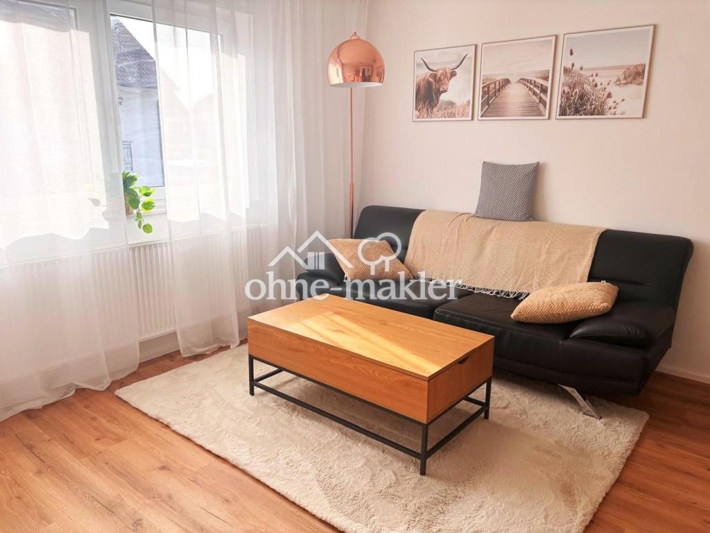 Moderne 3,5-Zimmer-Maisonette möbliert mit Heimkino, Wallbox & Klimaanlage - Photo 2