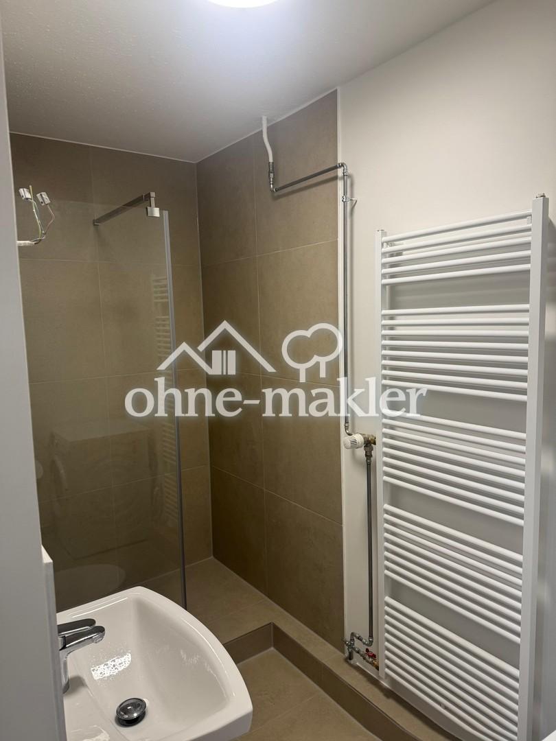 Frisch sanierte 2-Zimmer-Wohnung mit Loggia, Einbauküche, Stellplatz und Weitblick über Bensheim - Photo 5