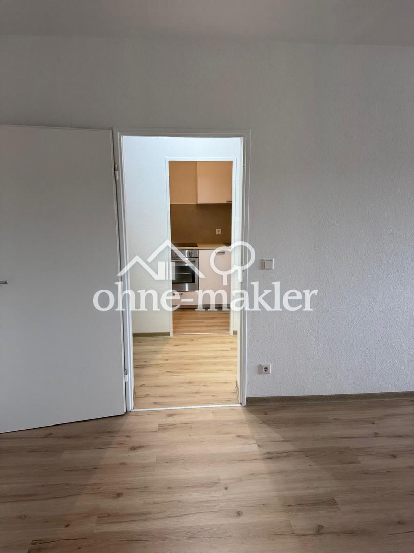 Frisch sanierte 2-Zimmer-Wohnung mit Loggia, Einbauküche, Stellplatz und Weitblick über Bensheim - Photo 4
