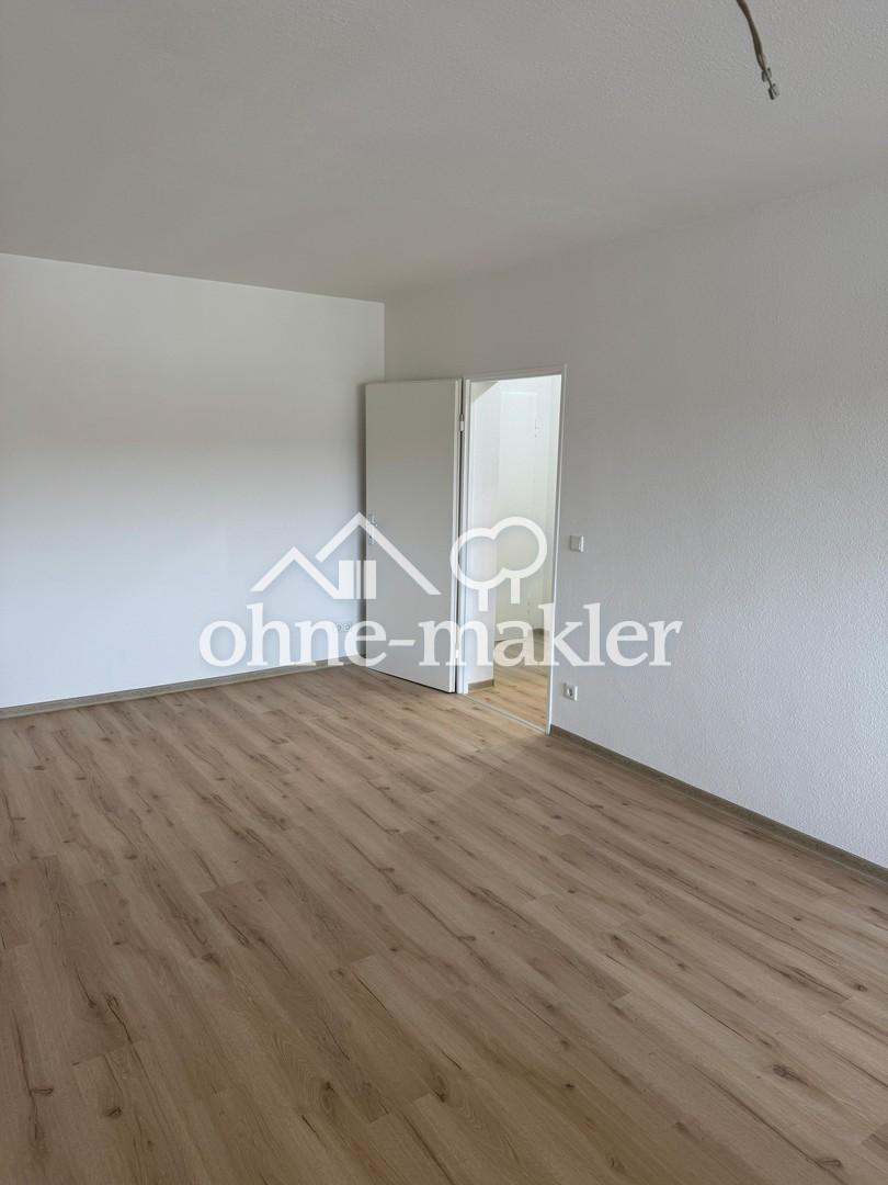 Frisch sanierte 2-Zimmer-Wohnung mit Loggia, Einbauküche, Stellplatz und Weitblick über Bensheim - Photo 1