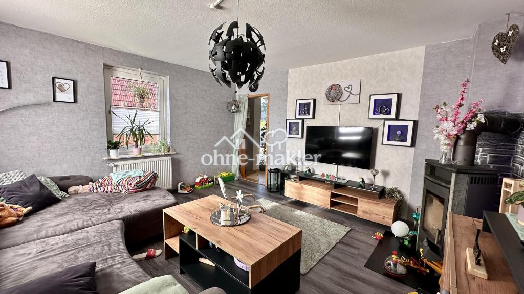 200 m² EFH in Wolfhagen-Istha, 7 Zimmer, Garten, ideal für Familien - Photo 2