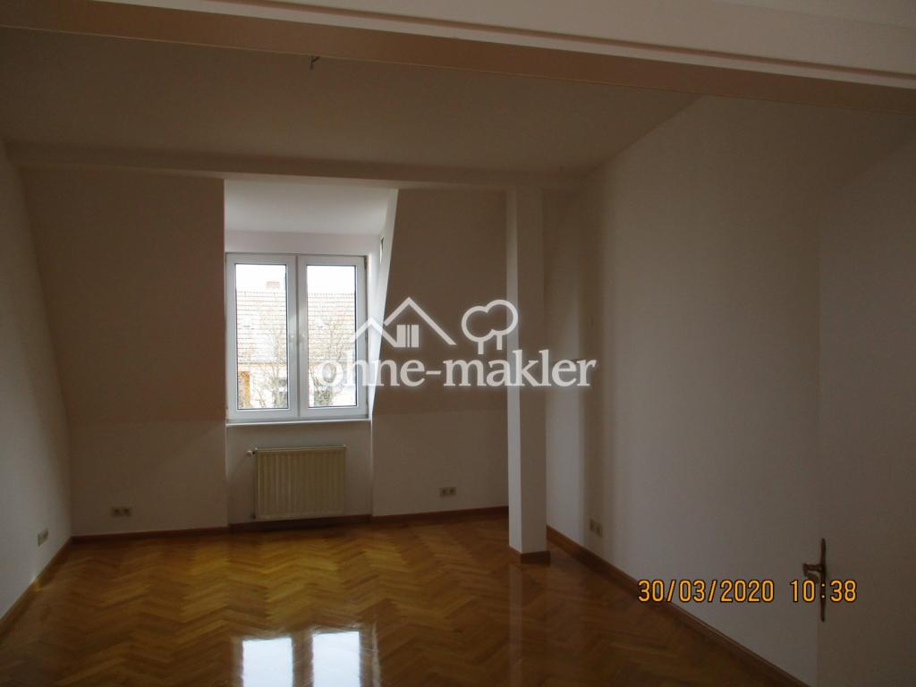 Wunderschöne 4-Raum Dachgeschoß-Altbauwohnung im beliebten Friedrichshain - Photo 3