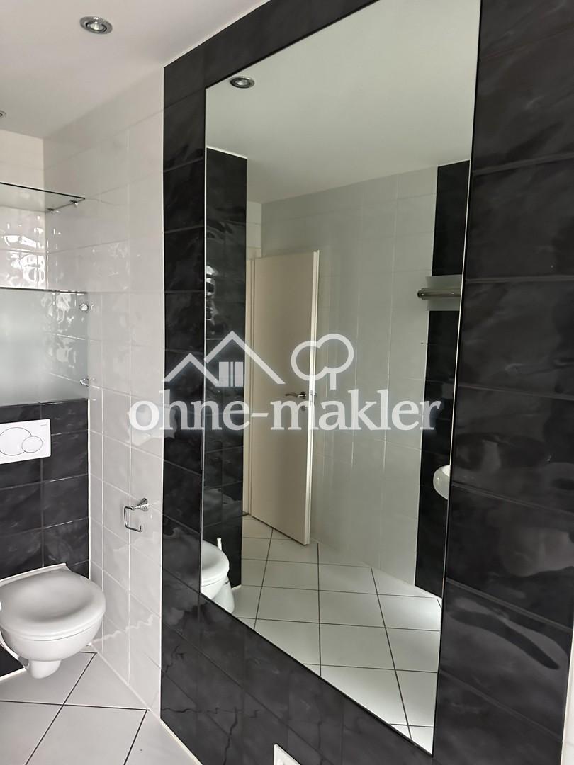 Schöne, gut geschnittene 2. Zi. Wohnung mit großem Balkon und EBK - Foto 3