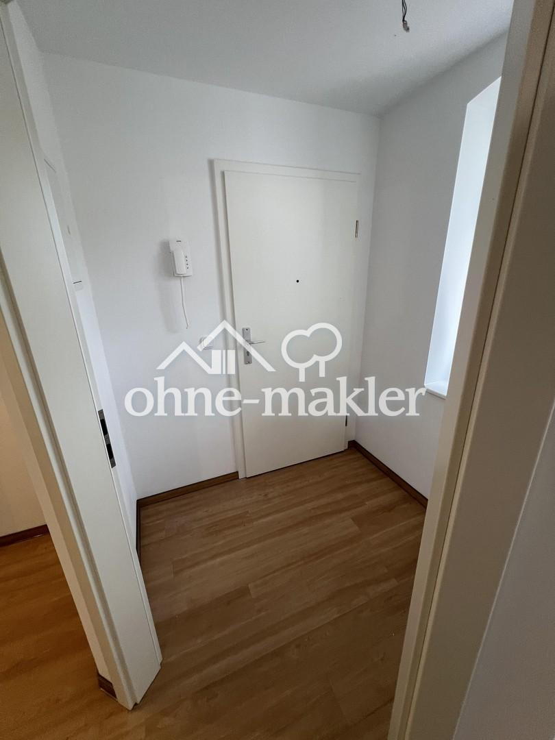 Frisch renovierte 2 Raum Wohnung im Zentrum - Photo 3