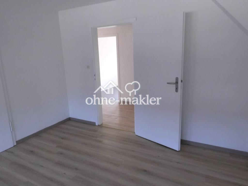 3 Zimmer Wohnung mit Küche, Aussicht und Balkon - Photo 3