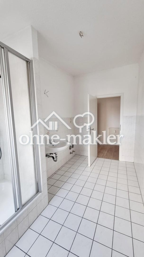 Charmante 2-Zimmer-Dachgeschosswohnung mit großer Terrasse - Foto 2