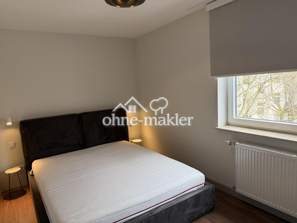 Stilvolle 2-Zimmer-Wohnung mit hochwertiger Luxusausstattung, vollmöbliert, 1900€ Mietpauschale - Photo 2