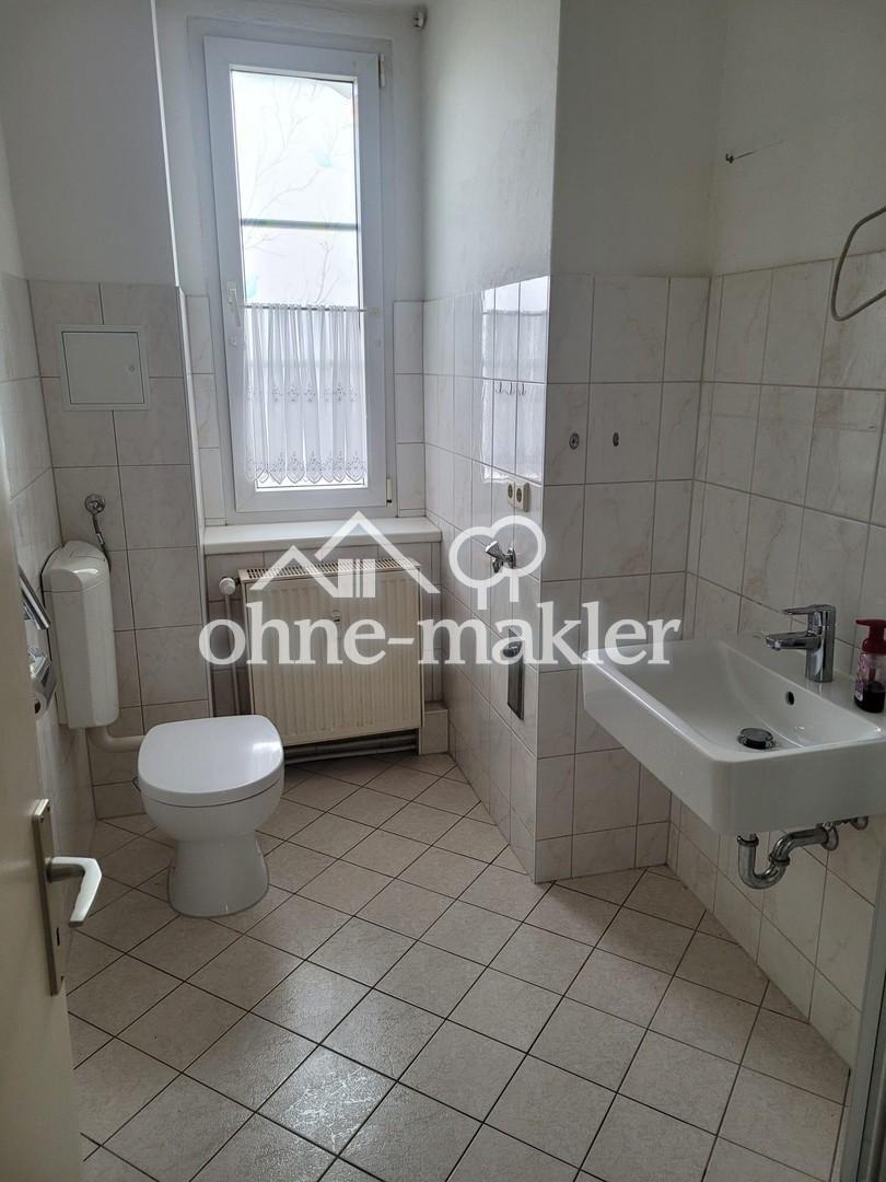 Charmante 3 Zimmer Wohnung im 1. OG mit Blick ins Grüne - Photo 4