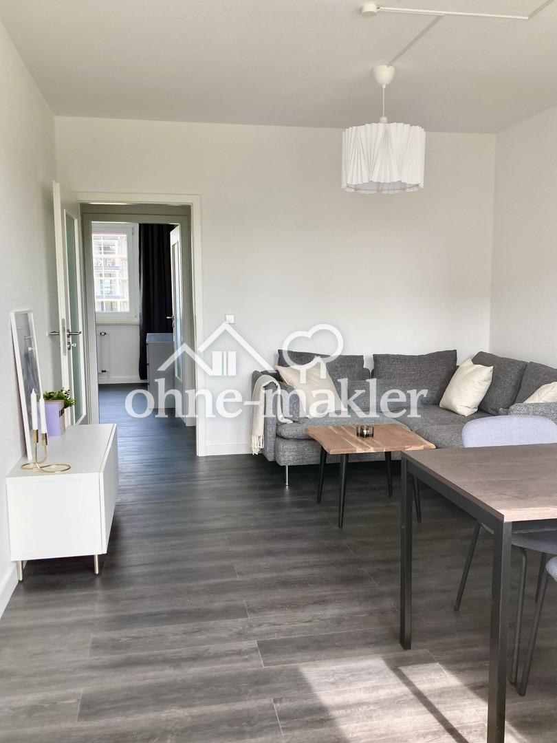 Helle, schöne 2 Zi-Whg. m. Balkon u. Stellplatz, voll möbliert - Photo 4