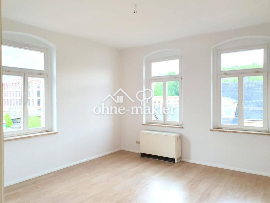 exklusive und großzügige 5 Zimmer Wohnung in Flöha - Photo 1