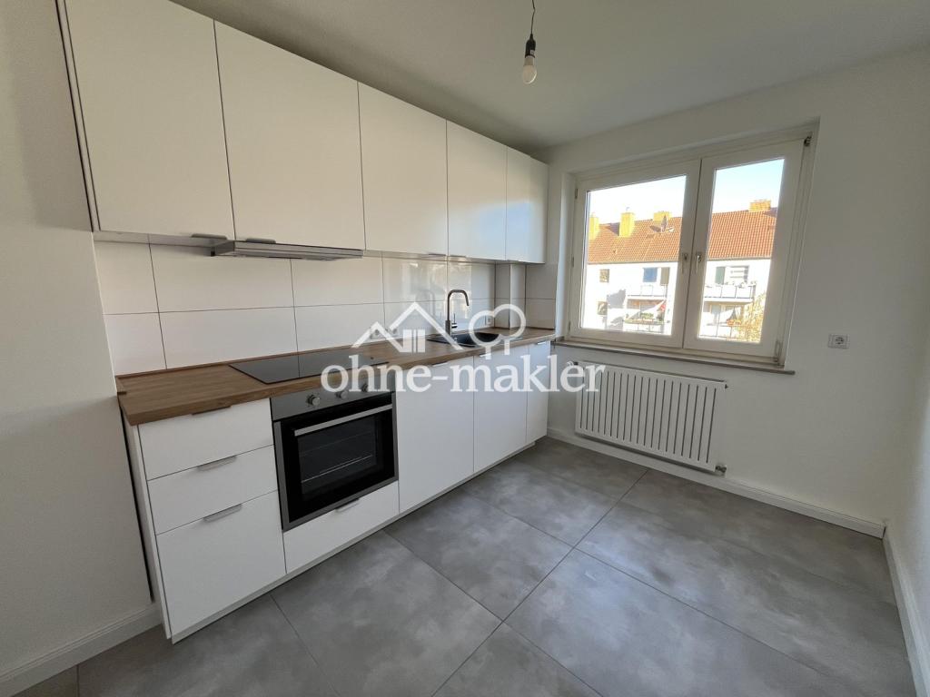 Erstbezug nach Renovierung - 2 Zimmer mit Einbauküche und Balkon - Foto 2
