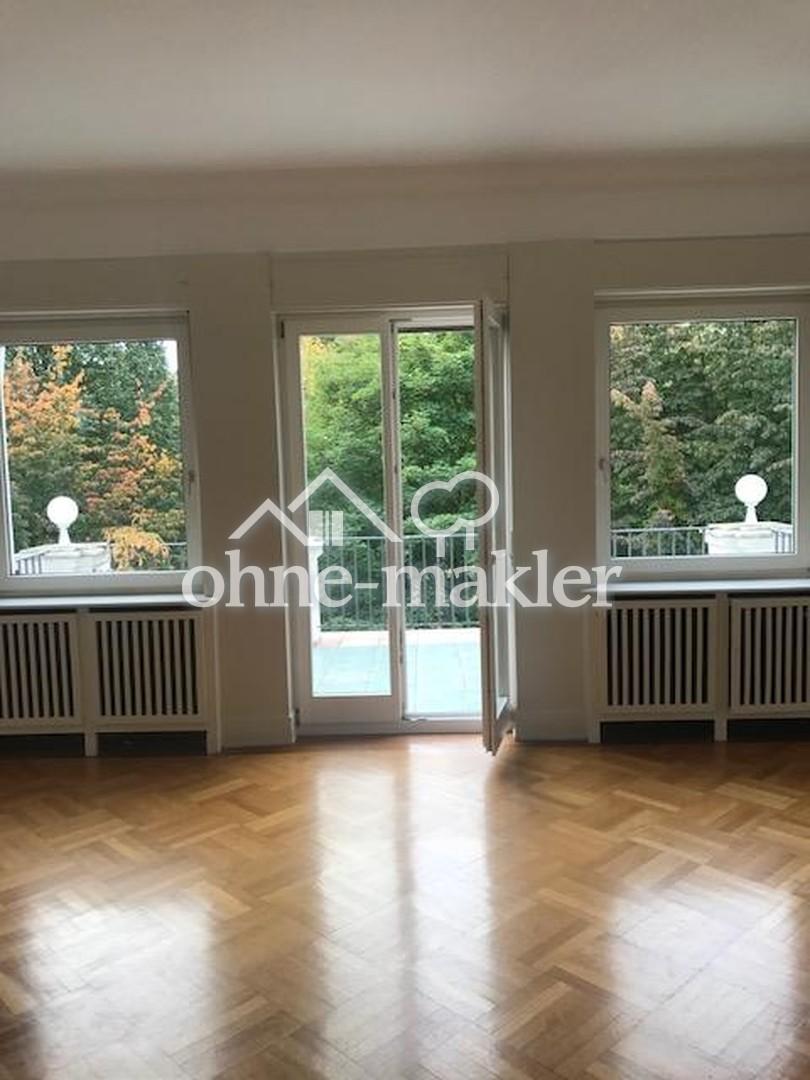 Einzigartige Parklage: Stilvolle Wohnung mit Terrasse direkt am Luisenpark - Photo 2
