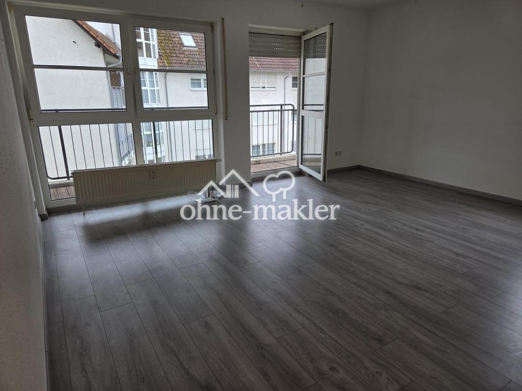 Helle, renovierte 2-Zimmer Wohnung mit Balkon - Foto 2