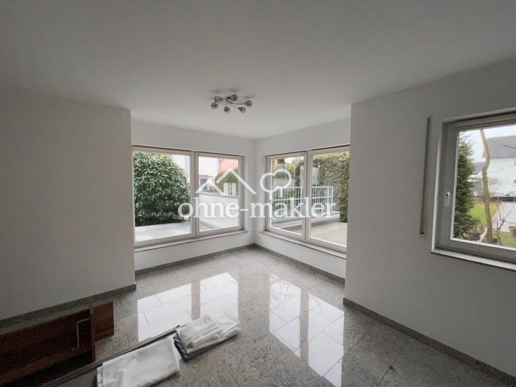 Schicke + komfortable 3-Zimmer-Wohnung mit Garten + 2 Terrassen + Bad + Duschbad + TG-Stellplatz! - Photo 2