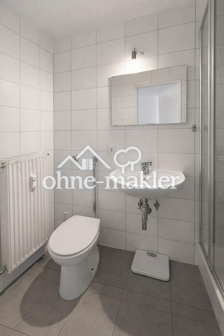 Frisch renovierte 1 Zimmer Wohnung mit Balkon und Einbauküche - Foto 4