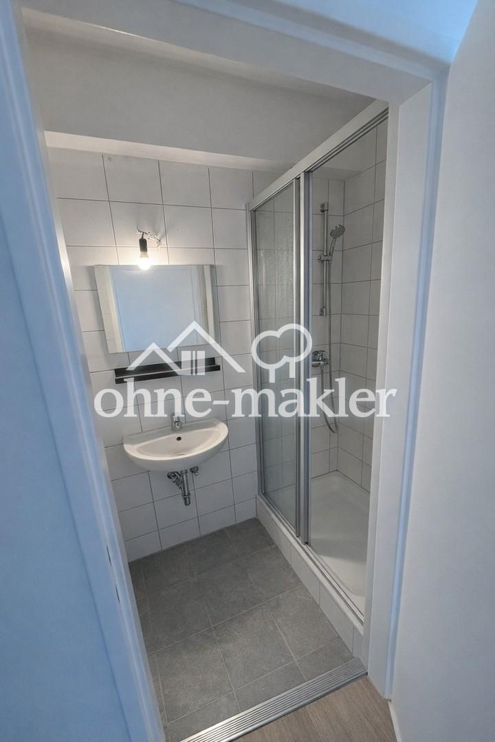 Frisch renovierte 1 Zimmer Wohnung mit Balkon und Einbauküche - Foto 5