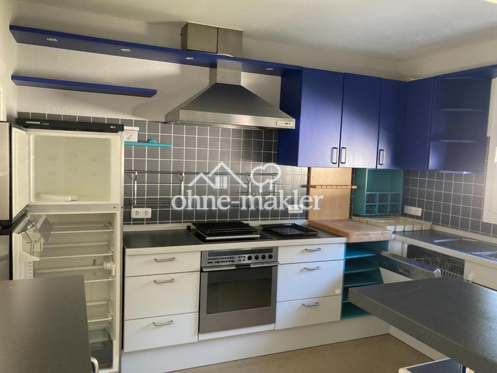 Freundliche 3-Zimmer-DG-Wohnung mit Balkon und Einbauküche in Kenn - Foto 3